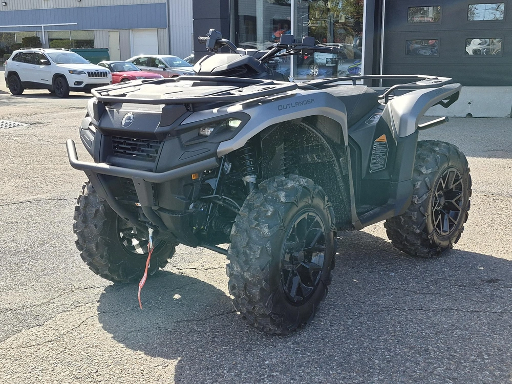 2026 Brp Outlander Xt 700 (canada) alt