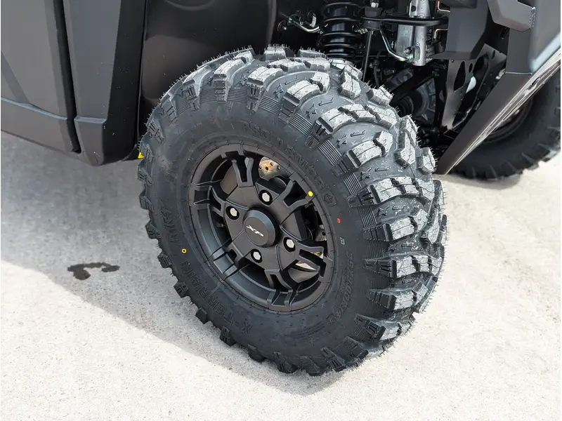2027 Polaris Ranger XP 1000 CAB // Avalanche Gray