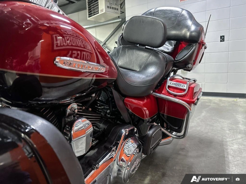 2011 Harley-davidson Flhtk alt