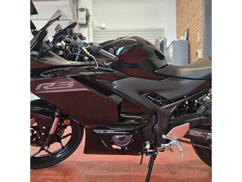 Yamaha YZF-R3 ABS 2026