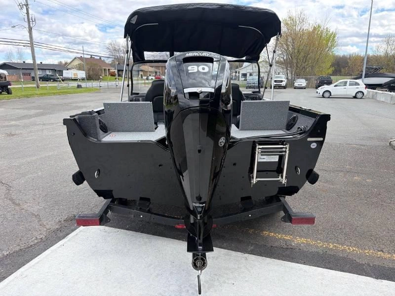 Crestliner 1650 Hawk Wt Jumpseat 2026 alt