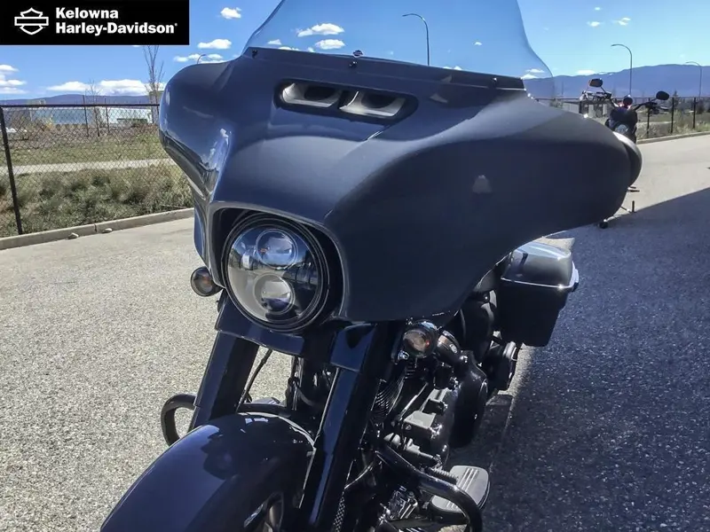 2022 Harley-Davidson FLHXST - Street Glide™ ST thumbnail 20
