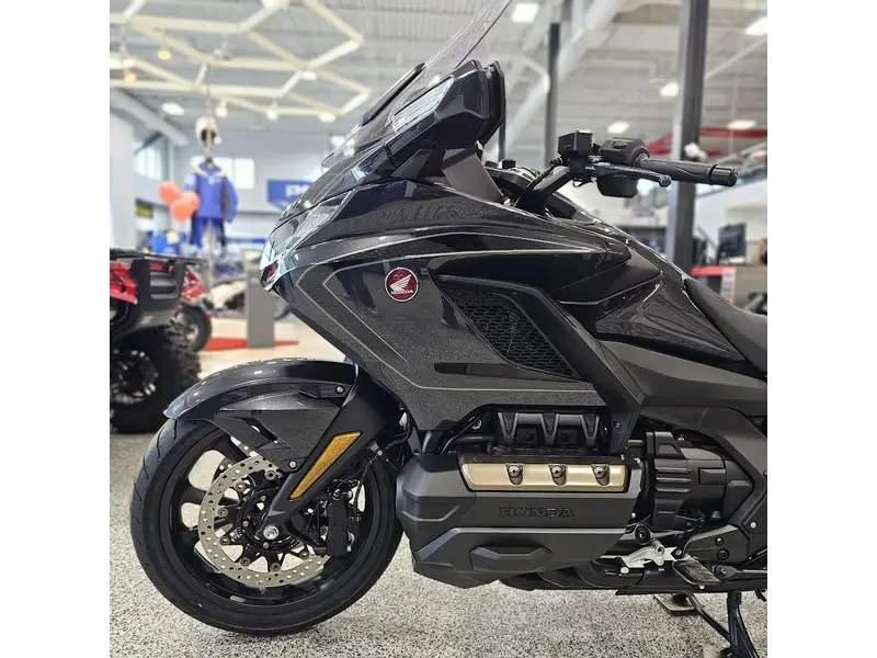 2026 Honda GOLDWING BASE thumbnail 22