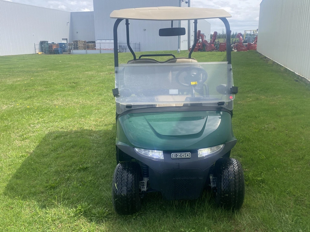 2024 E-z-go Rxv alt
