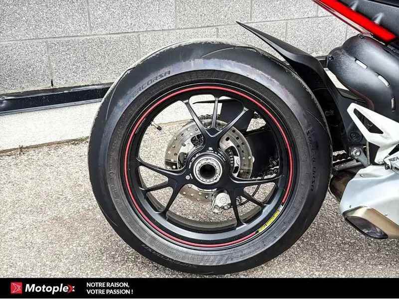 Ducati PANIGALE V4S 2019