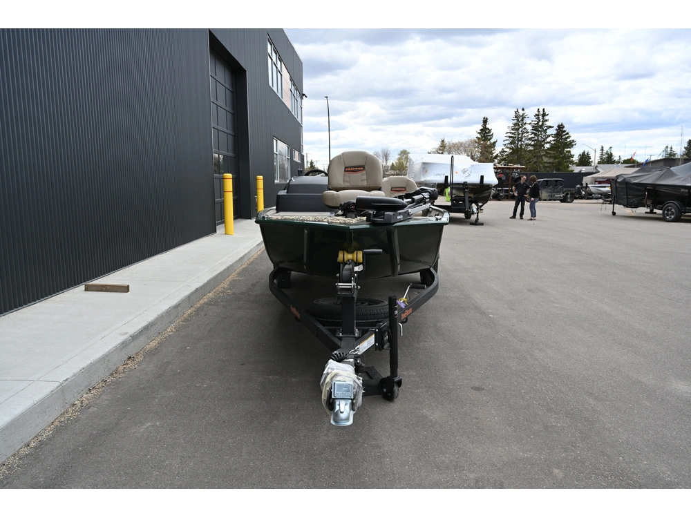 2026 Tracker Bass Tracker Classic Special Edition 40 Elpt Four Stroke alt