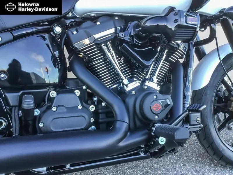 2026 Harley-Davidson FXLRST - Low Rider® ST thumbnail 18
