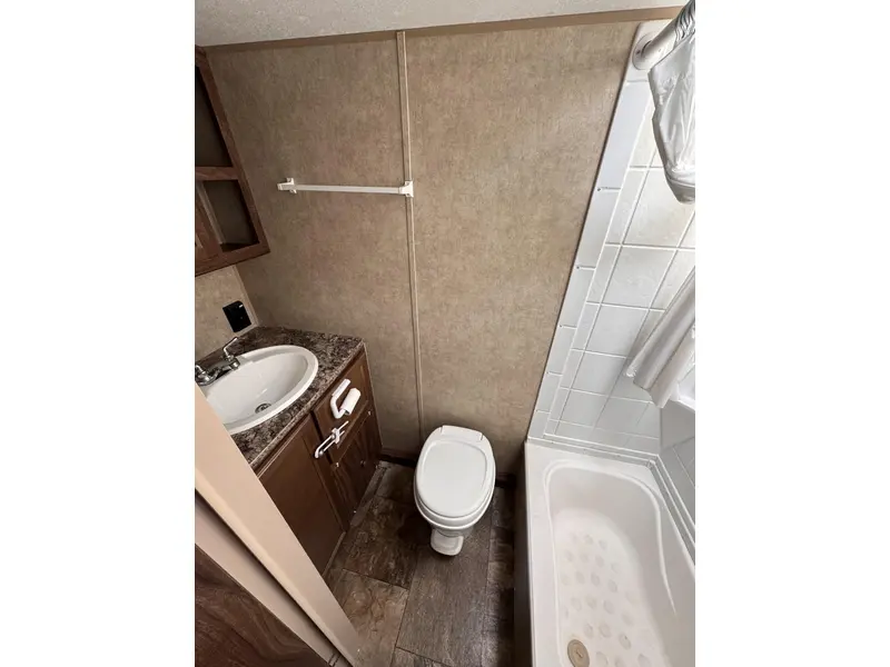2016 COACHMEN CLIPPER 17FQ