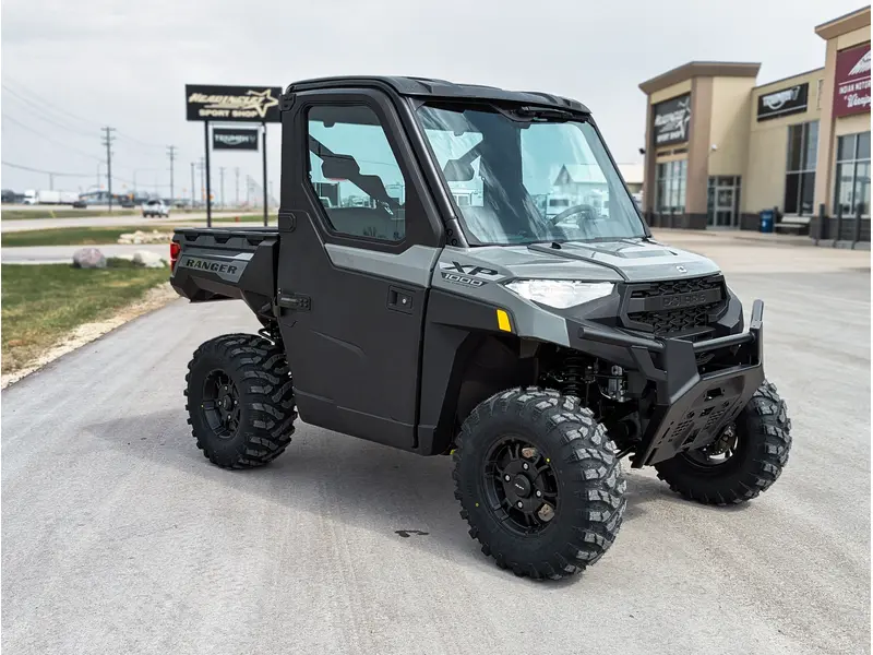 2027 Polaris Ranger XP 1000 CAB // Avalanche Gray