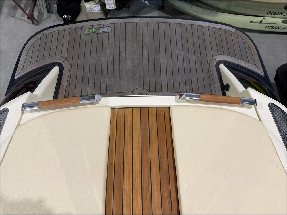 2024 Chris-craft Launch 27 Lj Heritage Edition With 8.2l 380hp Mercury & Custom Trailer alt