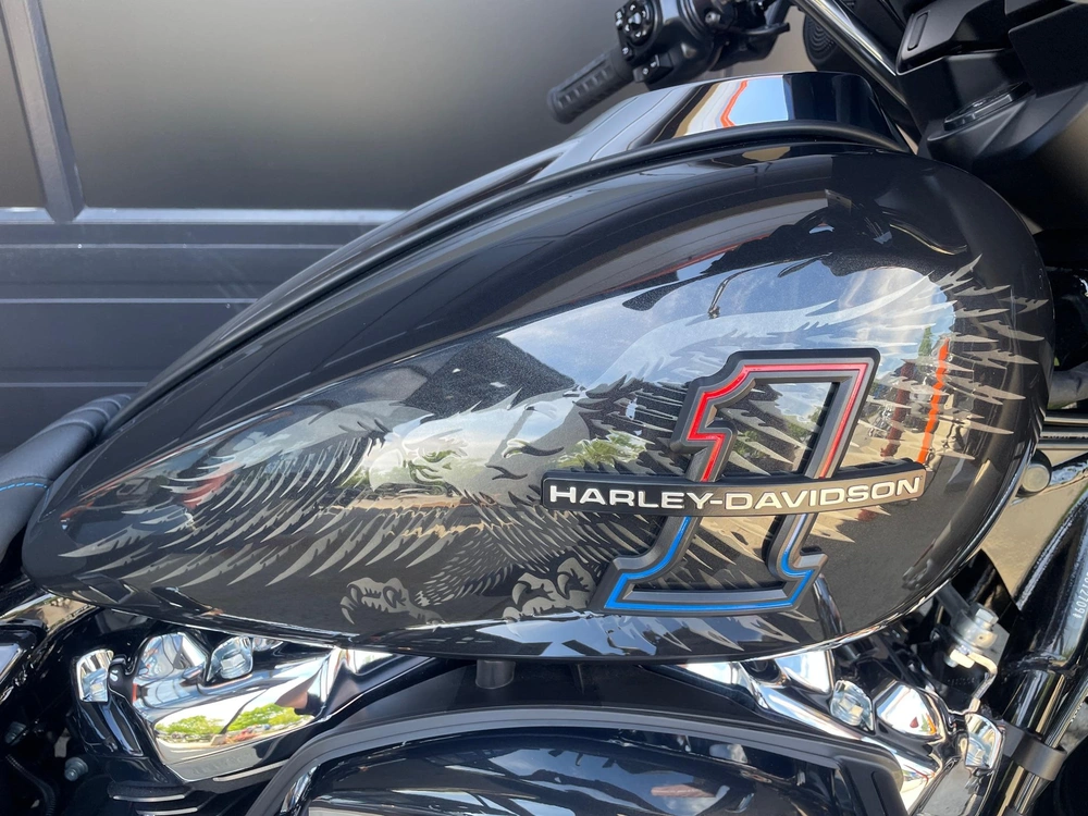 2026 Harley-davidson Flhx - Street Glide® Liberty Edition alt