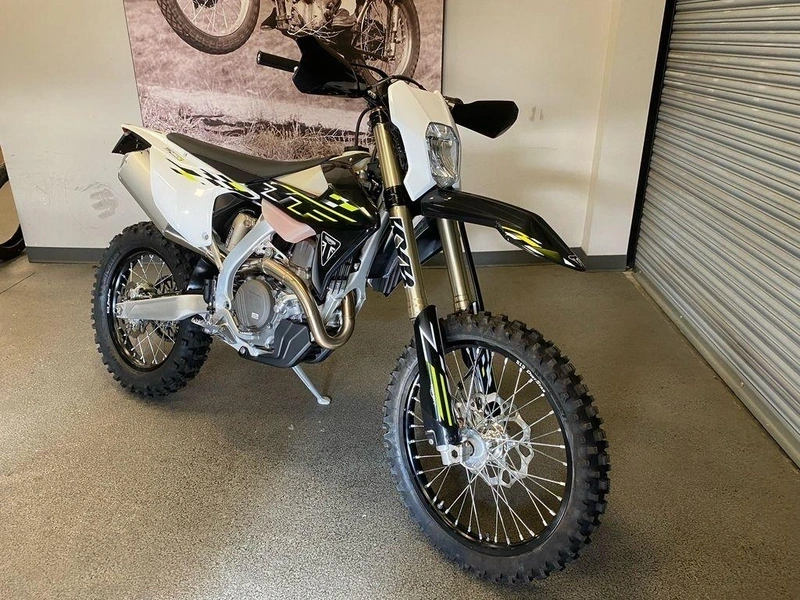 2026 Triumph Tf450-e - Black alt