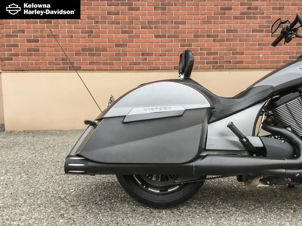 2016 Victory Motorcycles Magnum X-1 Stealth Edition alt