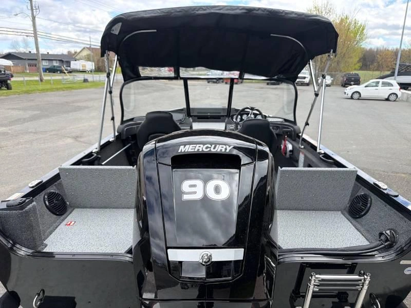 Crestliner 1650 Hawk Wt Jumpseat 2026 alt