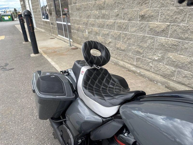 2018 Harley-davidson Flhxse - Cvo™ Street Glide® alt