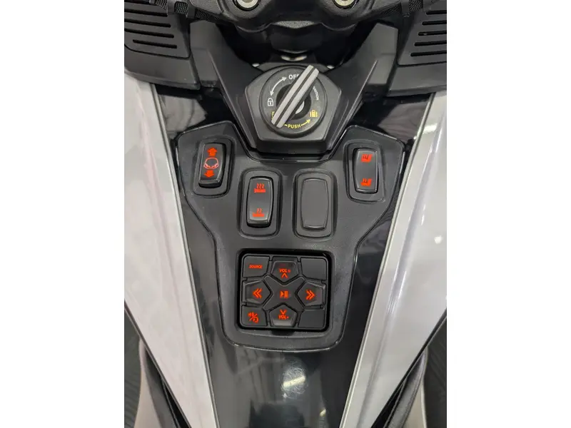 Can-Am SPYDER RT LIMITED SE6 2022