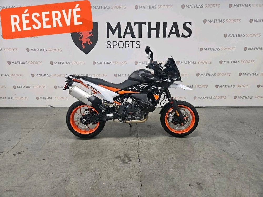 Ktm 890 Smt 2024 alt