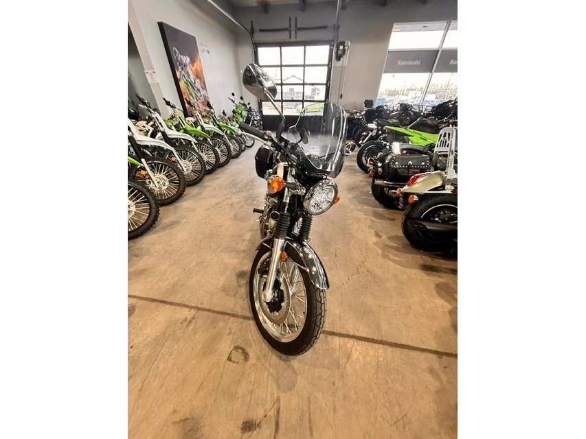 Kawasaki W800 W 800 Retro Classique W800 Impeccable 2021 alt