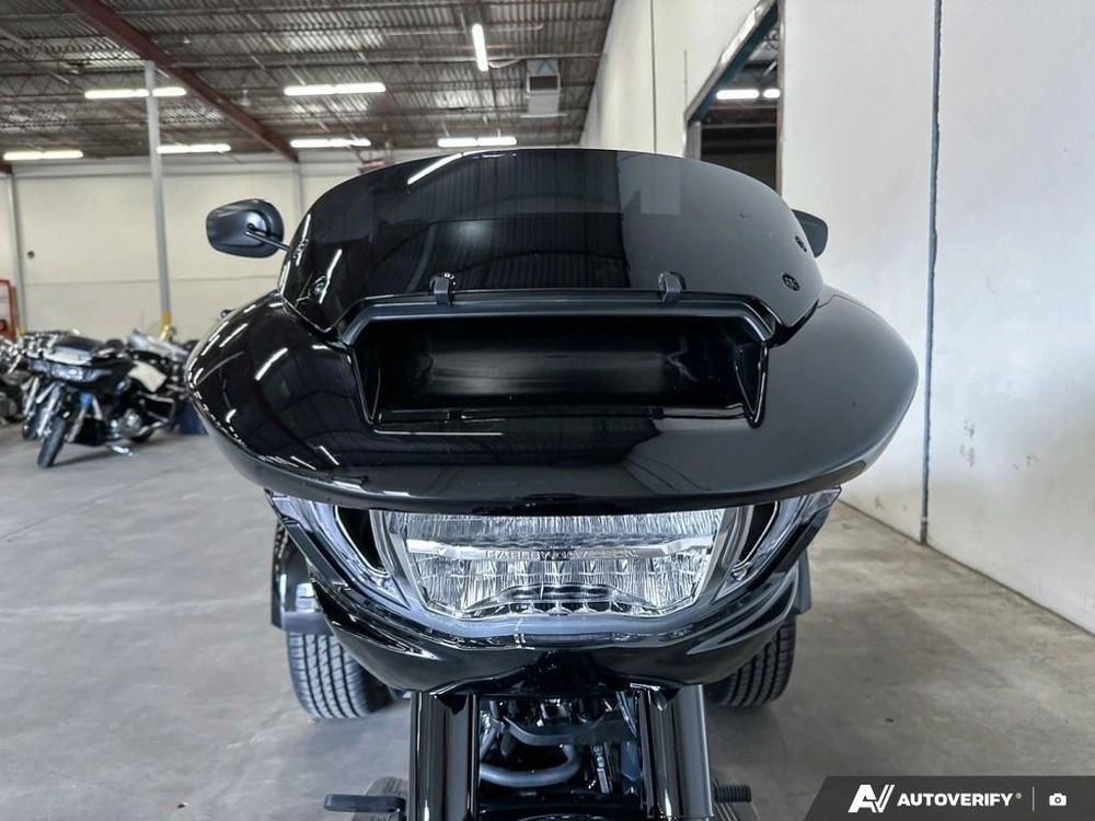 2026 Harley-davidson Road Glide 3 alt