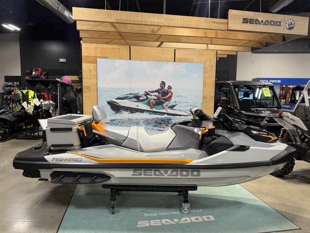 2025 Sea-doo Fishpro Trophy 170 alt