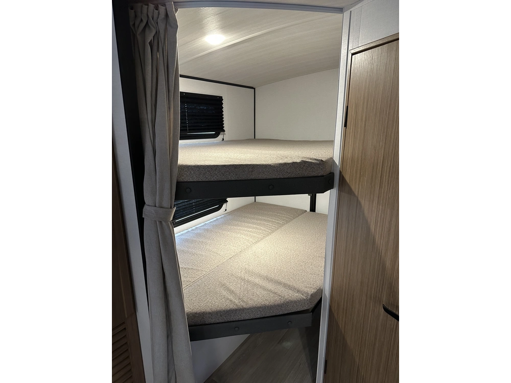 2026 Keystone Rv Passport 229bh alt