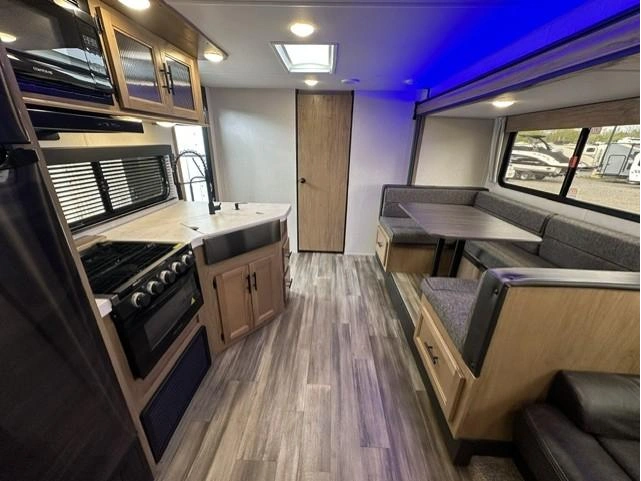 2023 Forest River Cherokee (tt) 29te alt