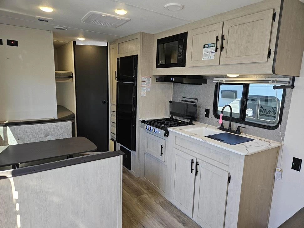 Forest River Shasta 526 Bh 2026 alt