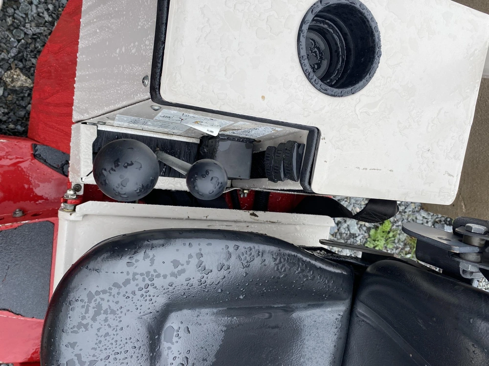 2014 Ventrac 4500y alt