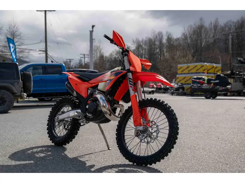 2026 KTM 300 XC thumbnail 9