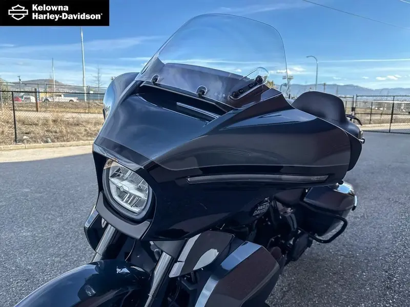 2025 Harley-Davidson FLHXU - Street Glide® Ultra thumbnail 20