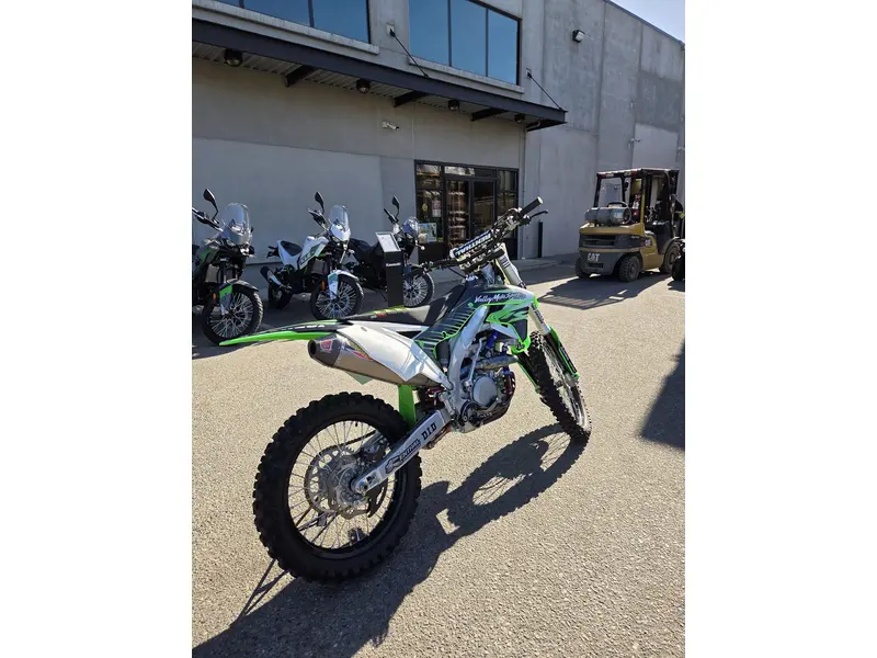 2018 Kawasaki KX450 thumbnail 3