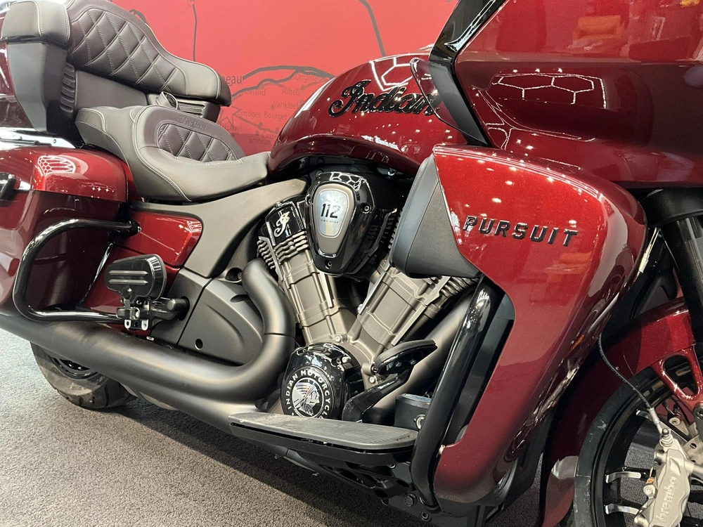 2026 Indian Motorcycle Pursuit Dark Horse + 112 Package alt