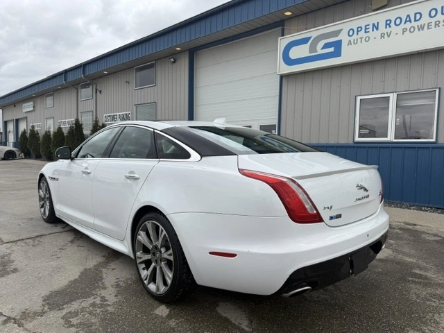 2016 Jaguar Xj Portfolio alt