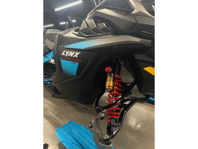 Lynx Commander Re 900t R 2026 alt