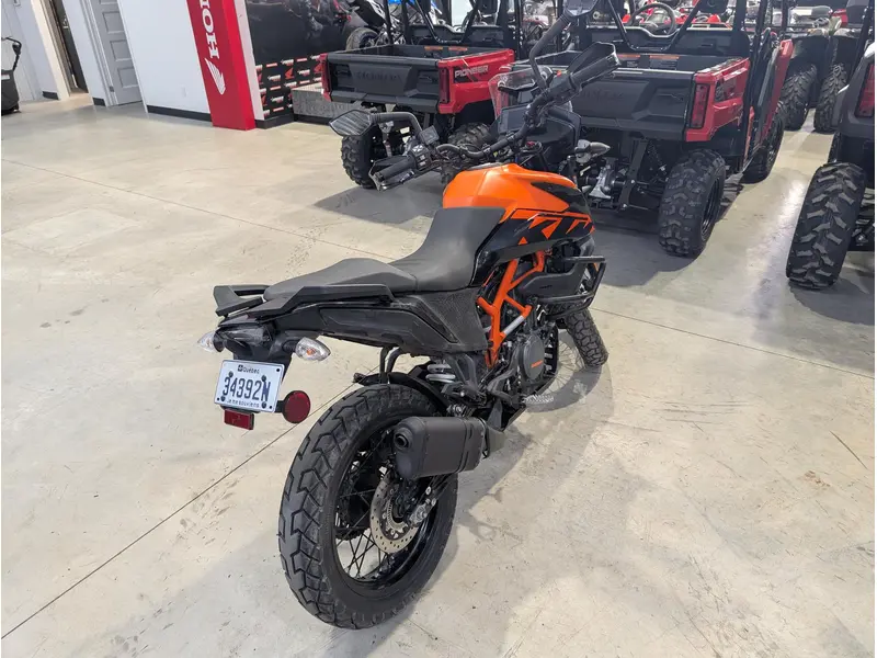 2024 KTM 390 adventure thumbnail 5