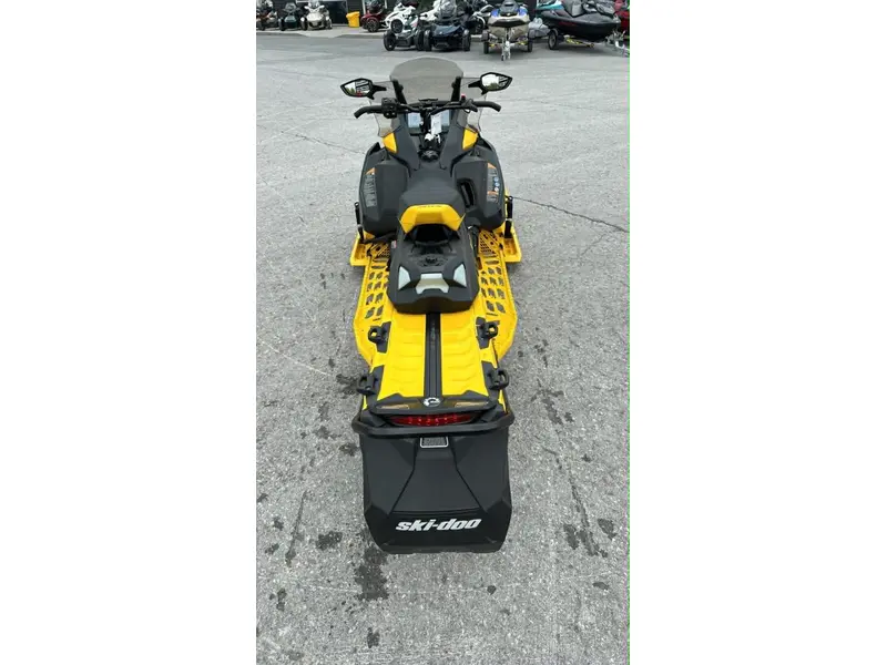 Ski-Doo MXZ X-RS 850R COMP. 2025