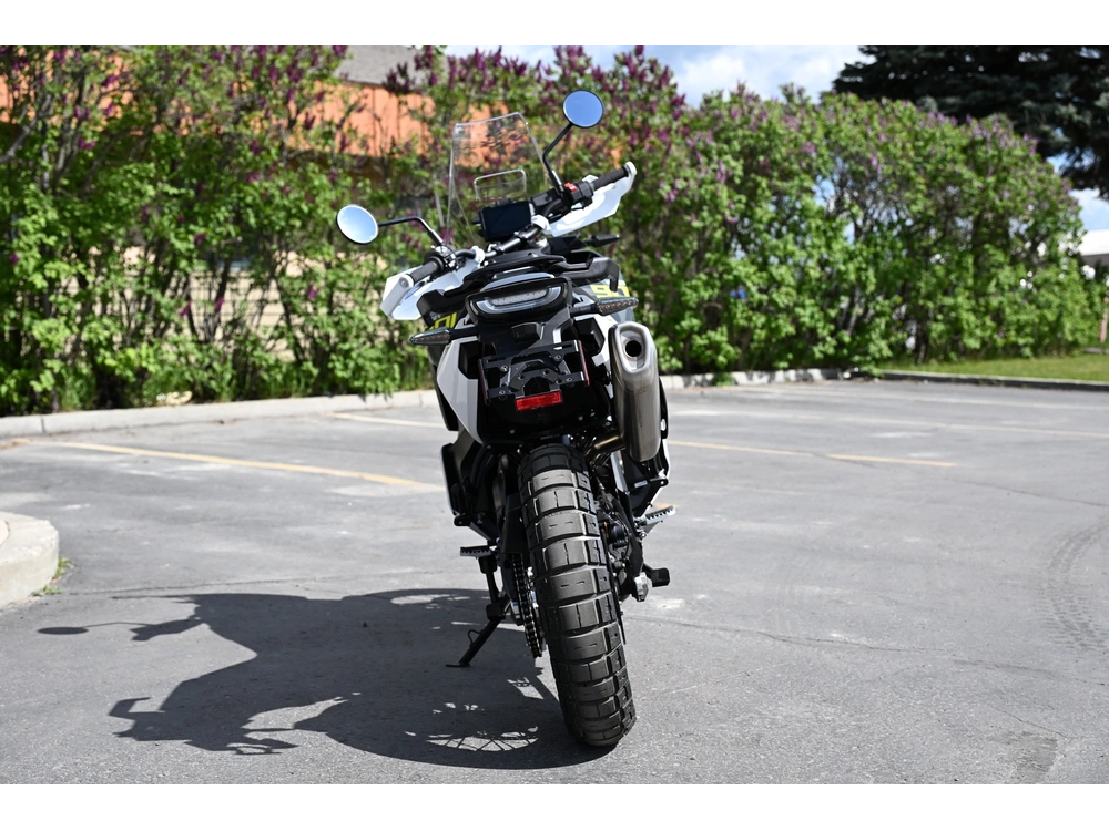 2025 Husqvarna Norden 901 Expedition alt