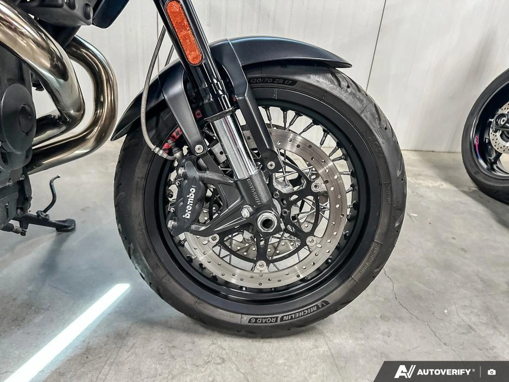 2013 Moto Guzzi Griso alt