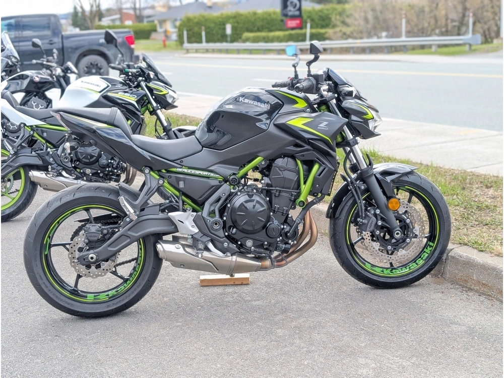 Kawasaki Z 650 Abs 🎯z650 Moto Naked Bas Km Mt07 Sv650 Cb650r Fiable Performance Quotidienne 🟢 2022 alt