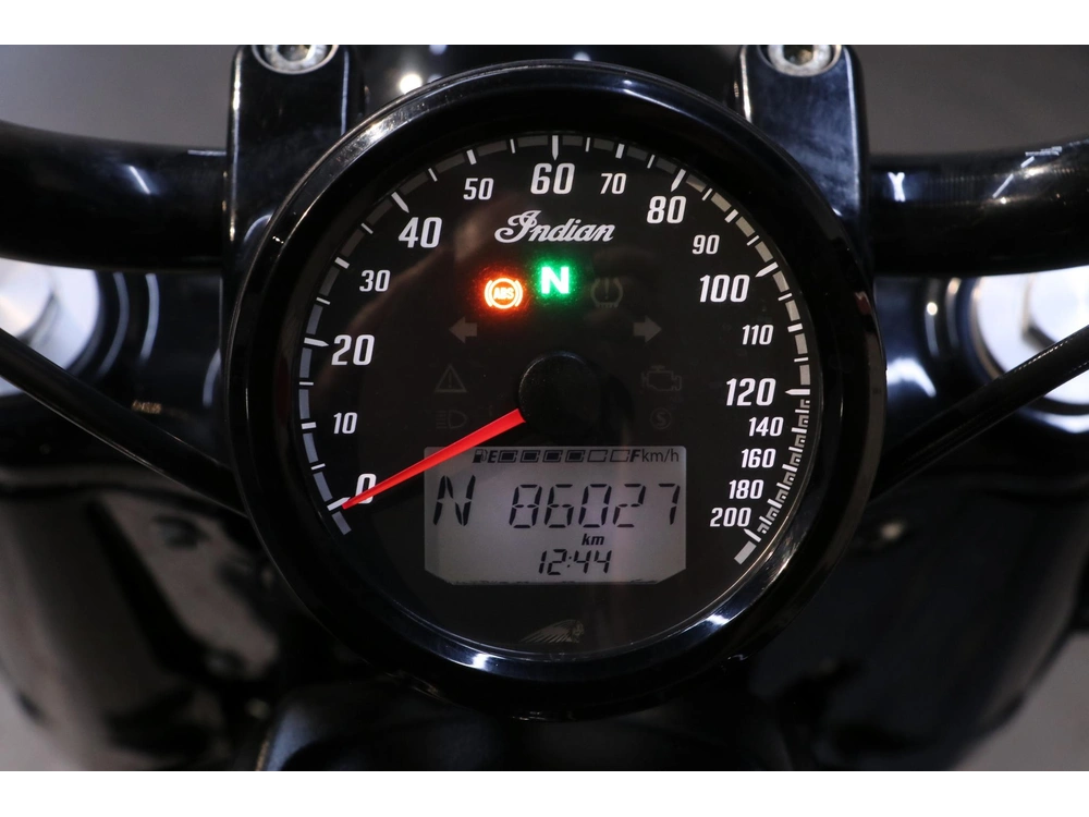 2022 Indian Motorcycle Chief Bobber Abs alt