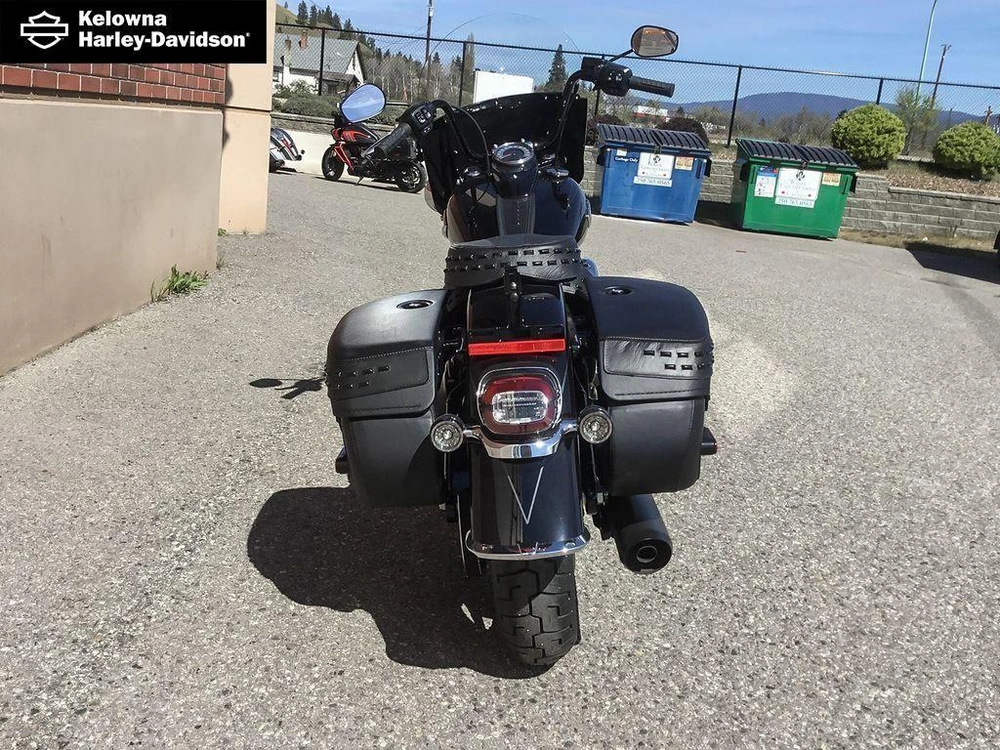 2026 Harley-davidson Flhc - Heritage Classic alt