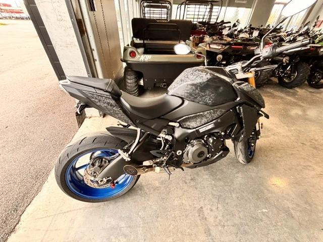 Suzuki Gsx-s1000 Gsx S 1000 S1000 Gsx-s 1000 Impeccable Exhaust 2023 alt