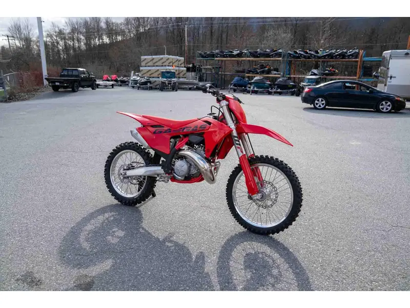 2025 GASGAS MC 250 thumbnail 5