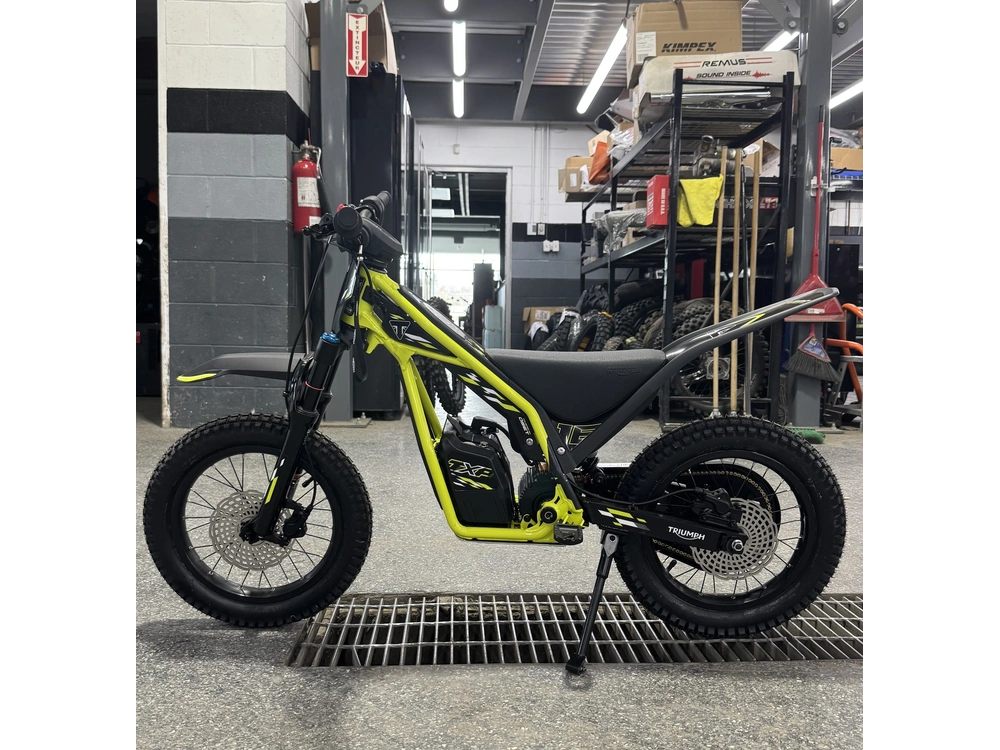 Triumph Txp-16 2026 alt