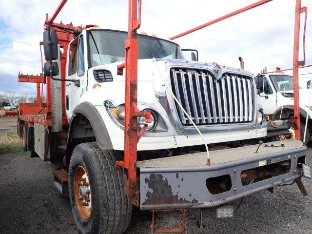 International 7600 2010