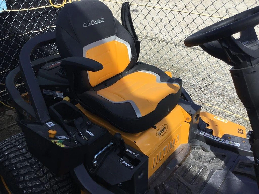 2026 Cub Cadet Ultima Zs Z3 60s alt