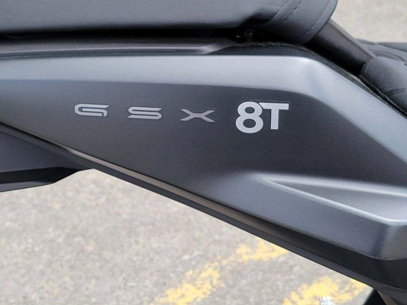 Suzuki Gsx-8t 2026 alt