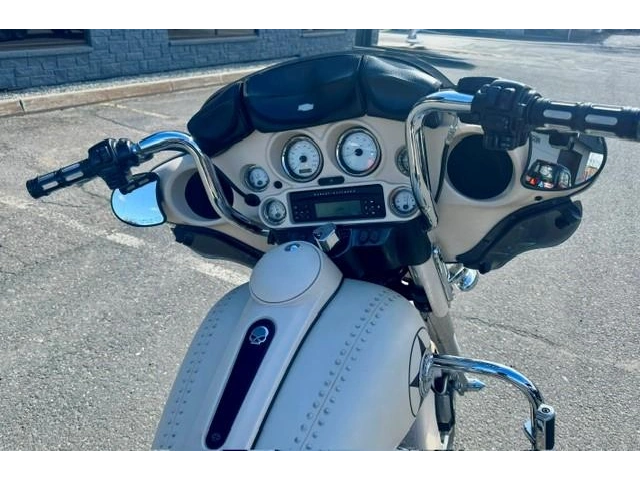 Harley-davidson Street Glide Flhx 2008 alt