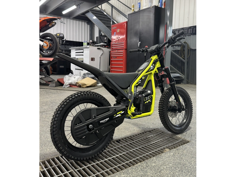 Triumph Txp-16 2026 alt