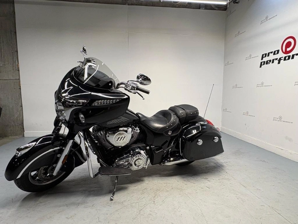 Indian Motorcycle Chieftain 2017 alt
